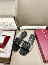 China Replica Gucci Women Shoes 88usd Only